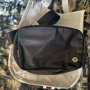 NWT Black lululemon everywhere belt bag